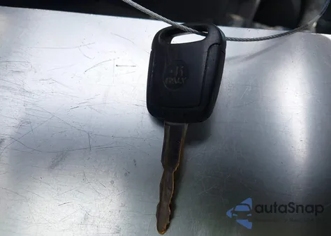 2008 Mazda Mx-5 Touring z USA, uszkodzony, nr VIN JM1NC26F380142908